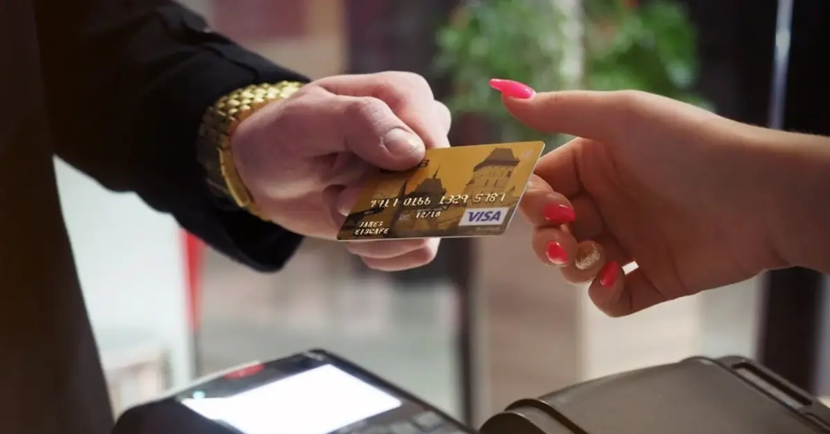 Best Credit Cards with No Annual Fee for 2025